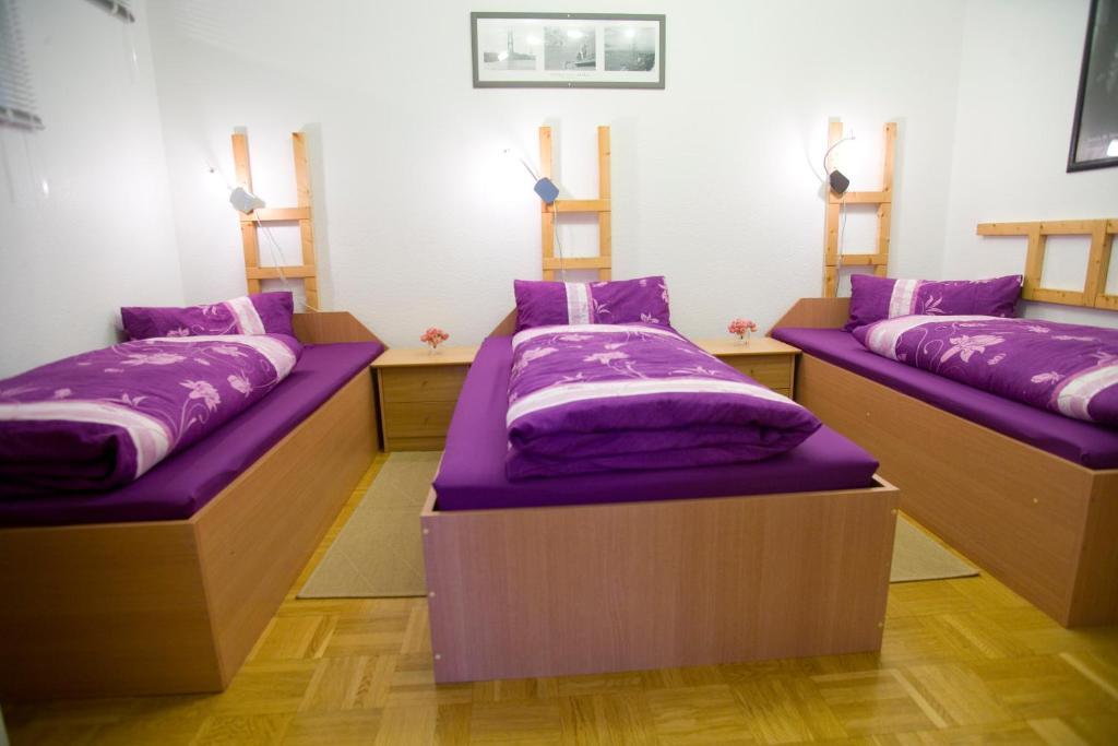 Zimmer Weiss Altenstädt Rum bild